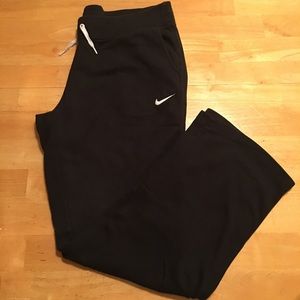 Women’s Nike Straight Leg Sweatpants Size XL